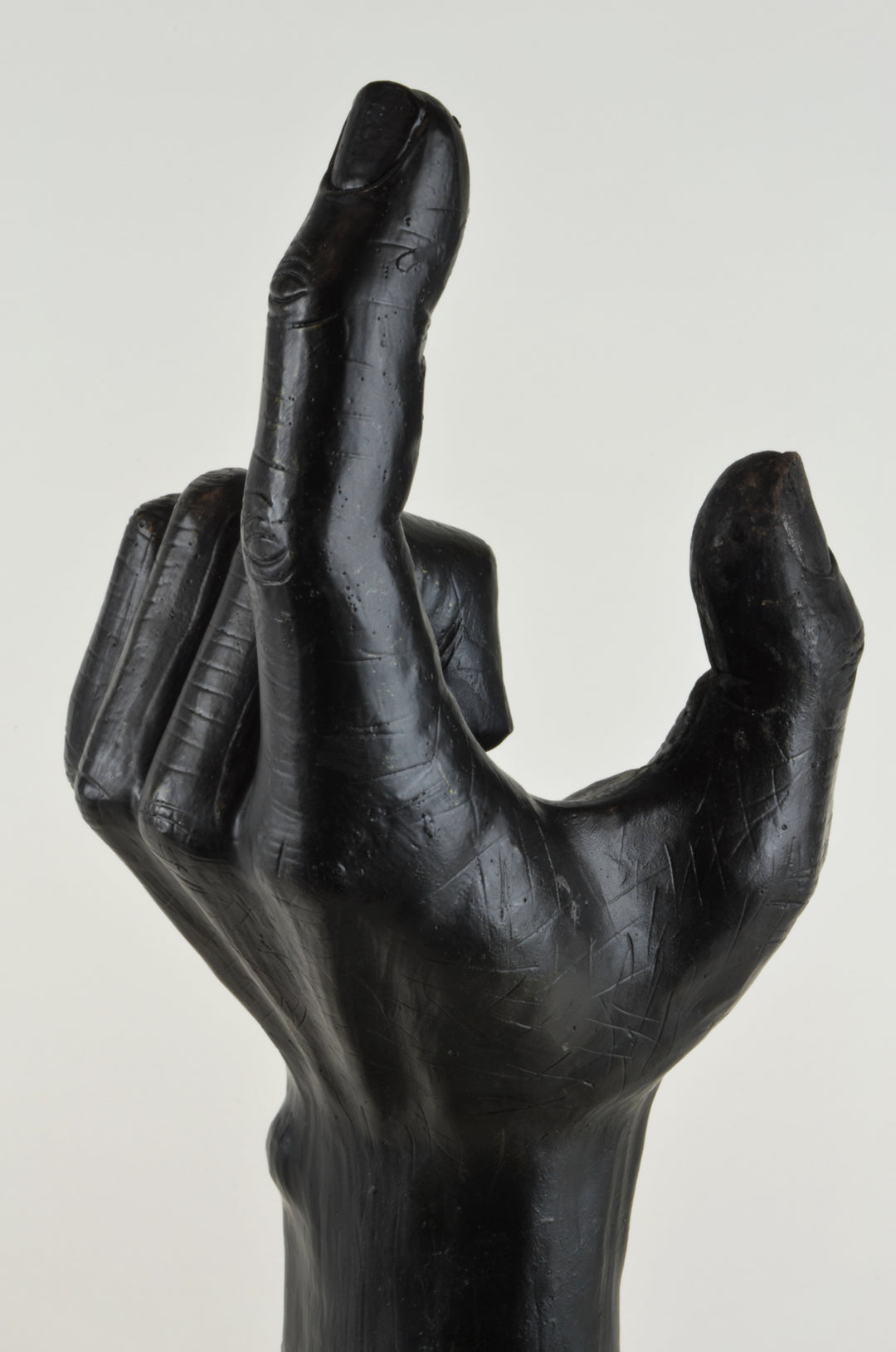 Hand Sculpture - Detail - Decorative Object / Sculpture. Black Colour. Hand shape Sculpture. Hand made from black zinc. Black marble base. Materials: Zinc, Marble. Dimensions: W14 D14 H42cm. Masculine home accessories. Home office and library decoration. 